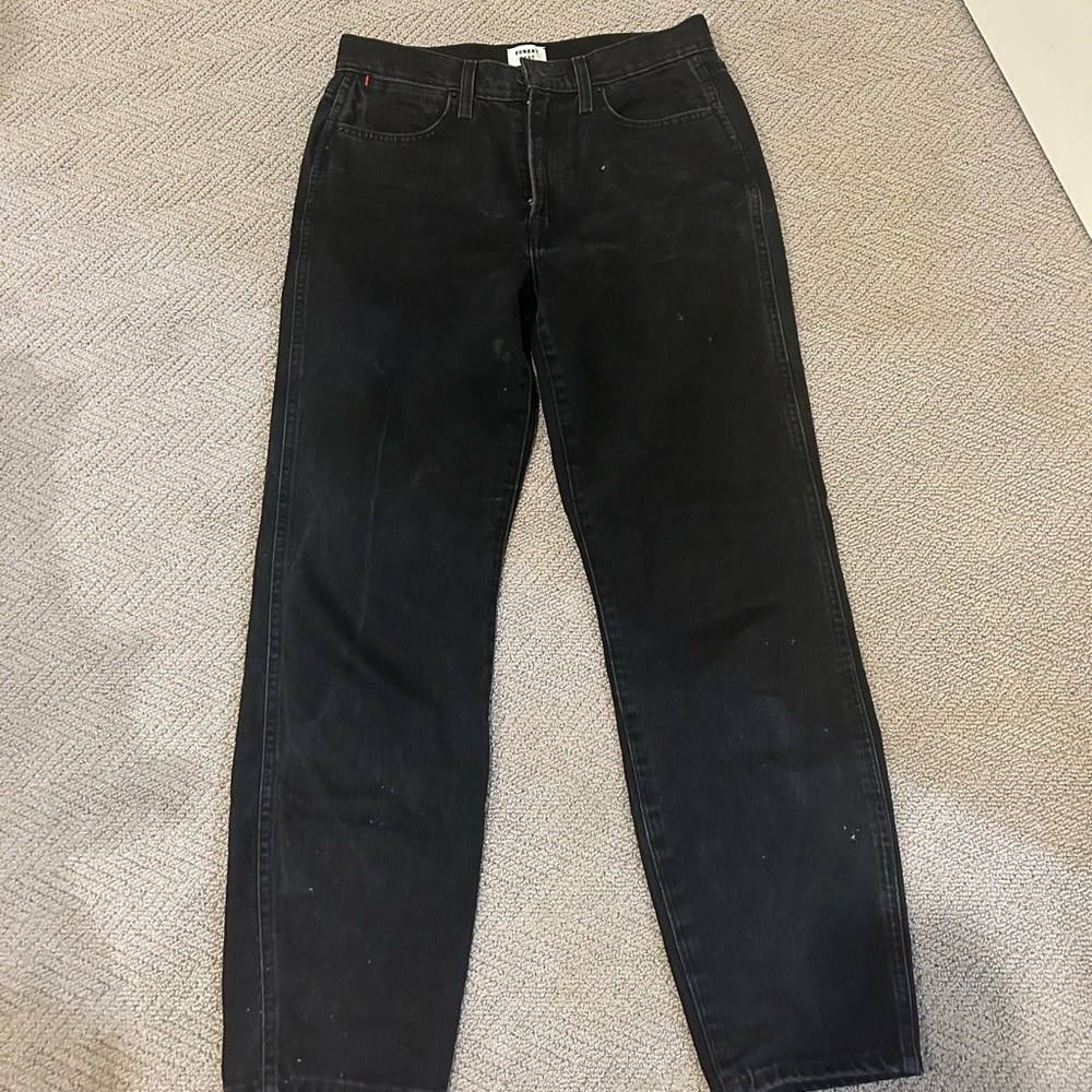 Black Aritzia jeans